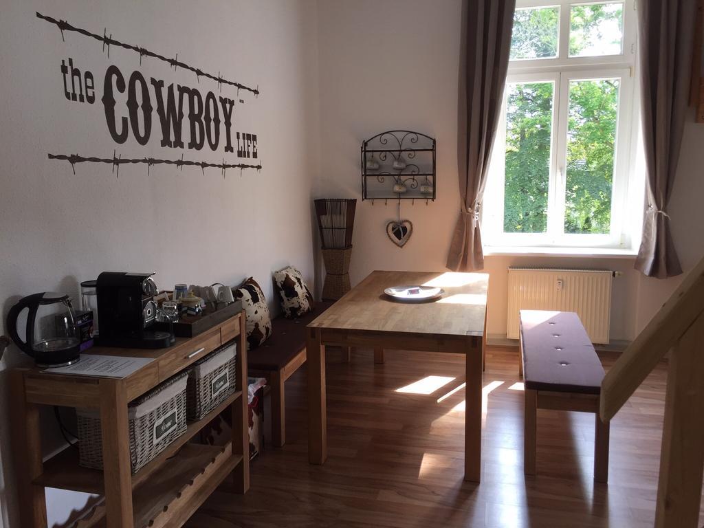 4C Horse Ranch Hotel Hainichen Buitenkant foto
